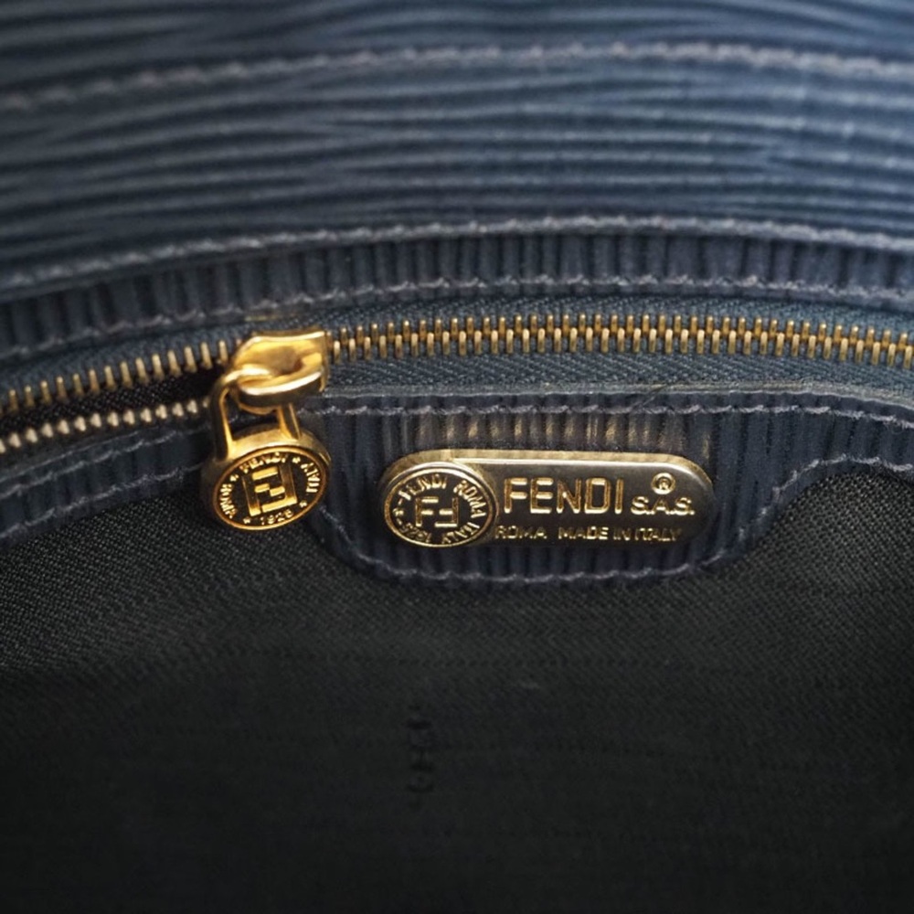 FENDI Shoulder Bag - Picture 5 of 6